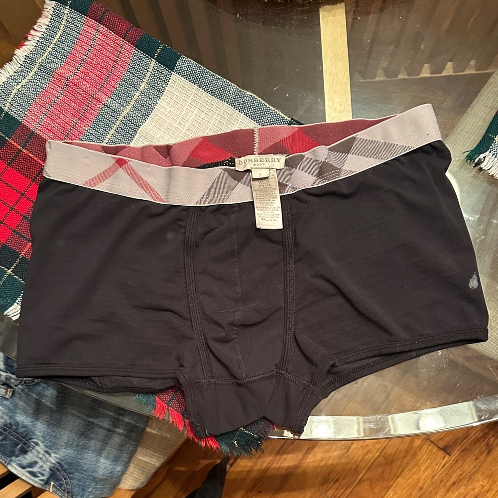 Burberry Black Iconic Boxer Briefs with Gray Waistband
